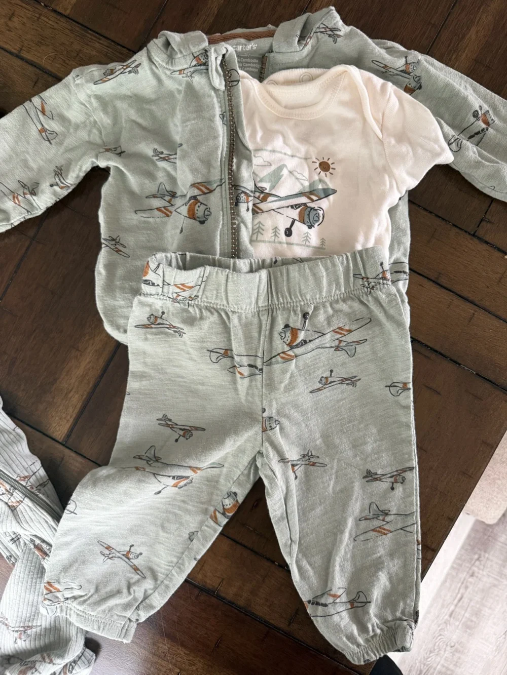 Baby Airplane Print Pajama Set - Sage Green